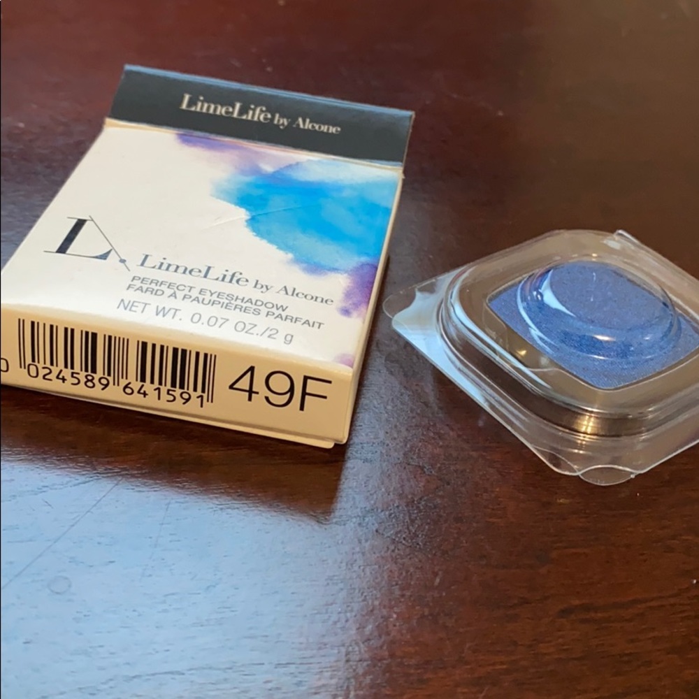 LimeLife eyeshadow 49F (blue)